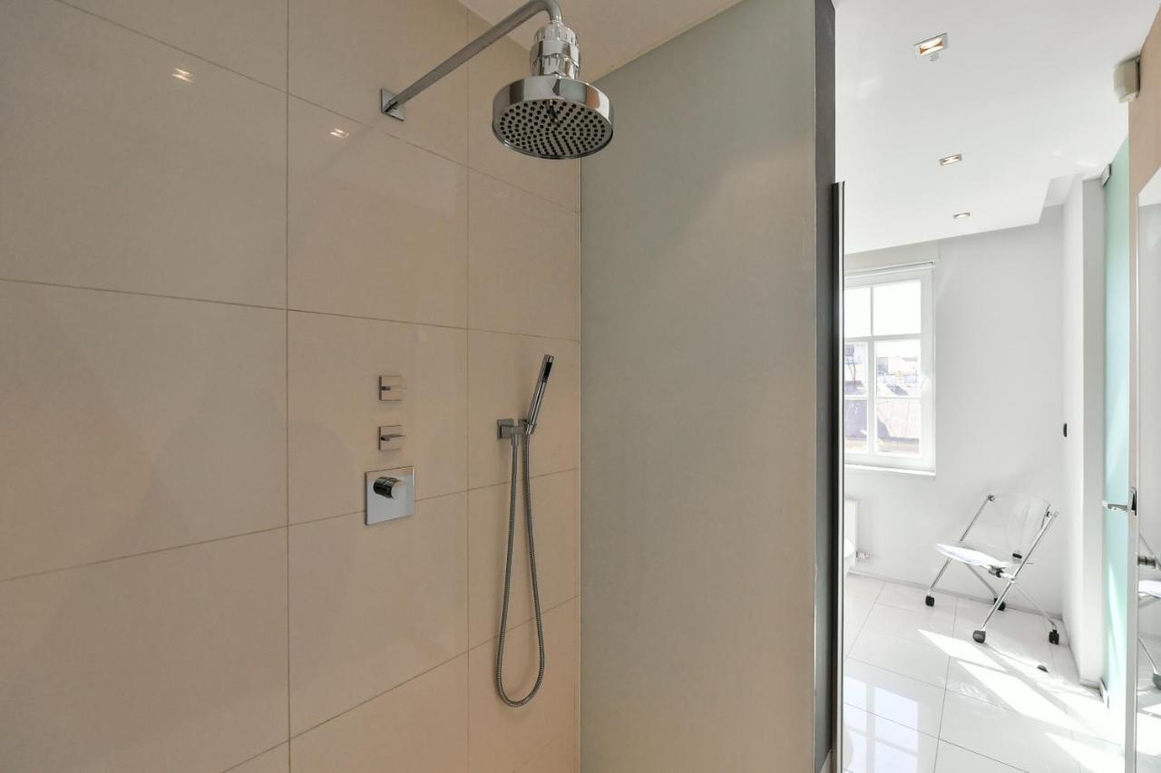 Luxury Central Penthouse With Sauna, Terrace, 250M2, 5Bdrm, 3Bthrm Praag Buitenkant foto