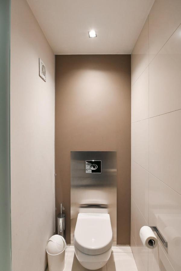 Luxury Central Penthouse With Sauna, Terrace, 250M2, 5Bdrm, 3Bthrm Praag Buitenkant foto